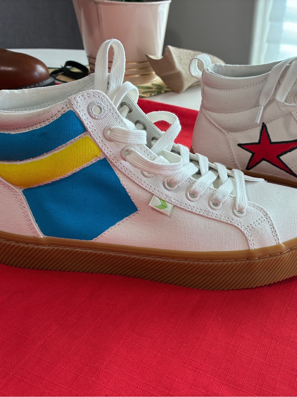 Unique Customize Cariuma Catiba Canvas High Top Sneakers M 8.5, W 10 Brand New